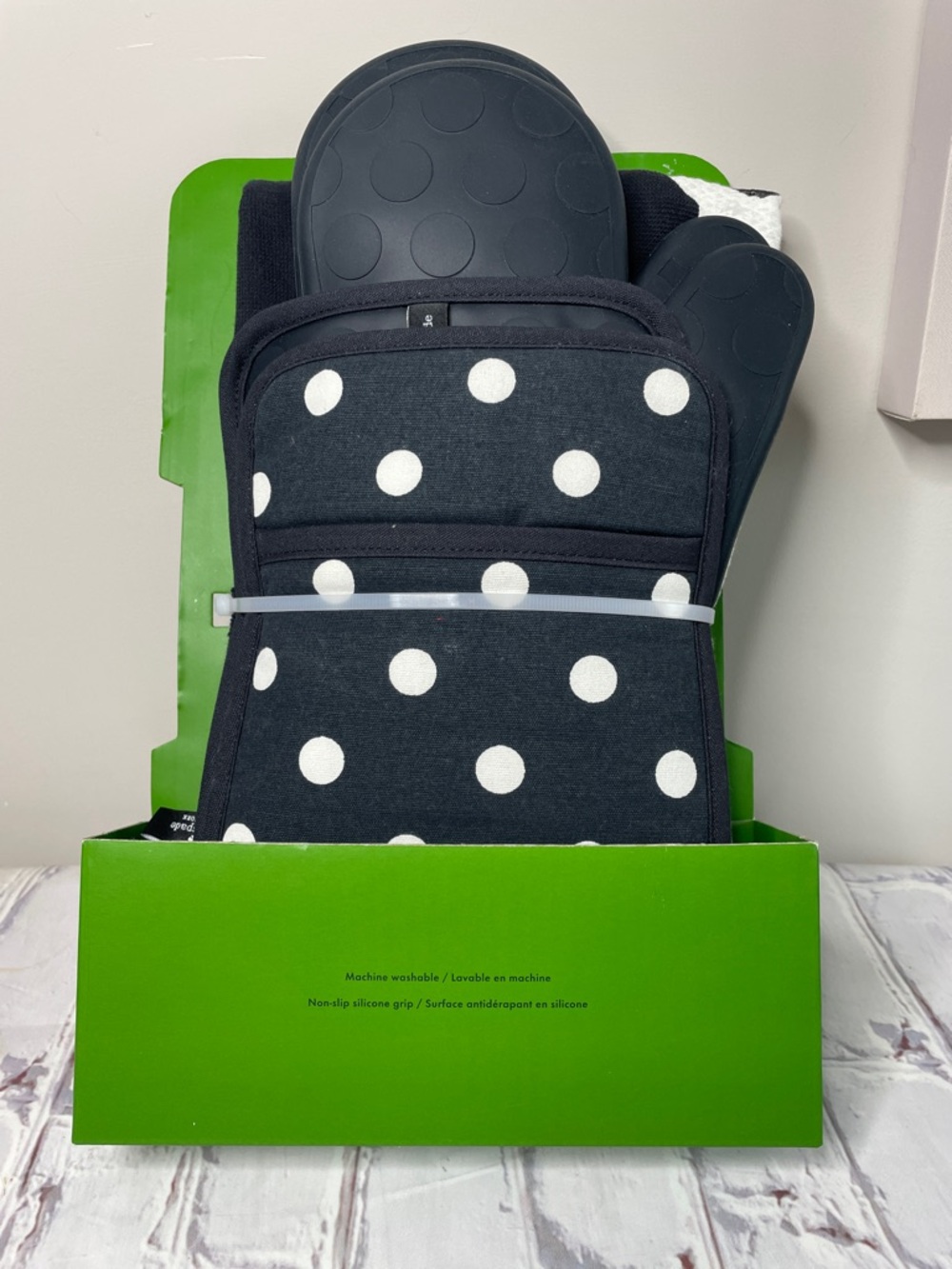 Kate Spade Polka Dot Kitchen Set